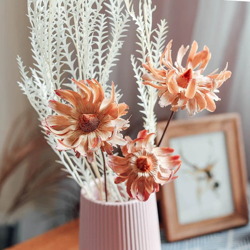 Natural Phoenix Dried Flower Bouquet